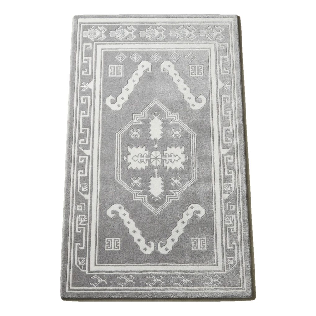 Pale Grey Chinese Medallion Hand-Tufted Rug with Ivory Cloud Scrolls